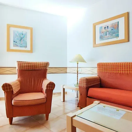 Apartamento Con Un Y Vista A La Jardin, Junto Al Mar, En * Costa Del Silencio